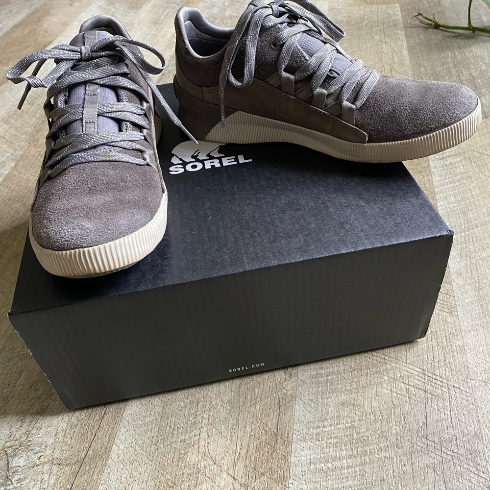 Sorel womans out and about sneaker